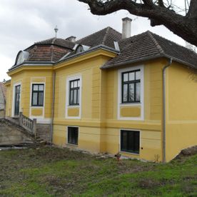 Villa in Mistelbach